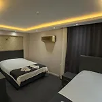 Grand Sezgin Frühstückspension 2*